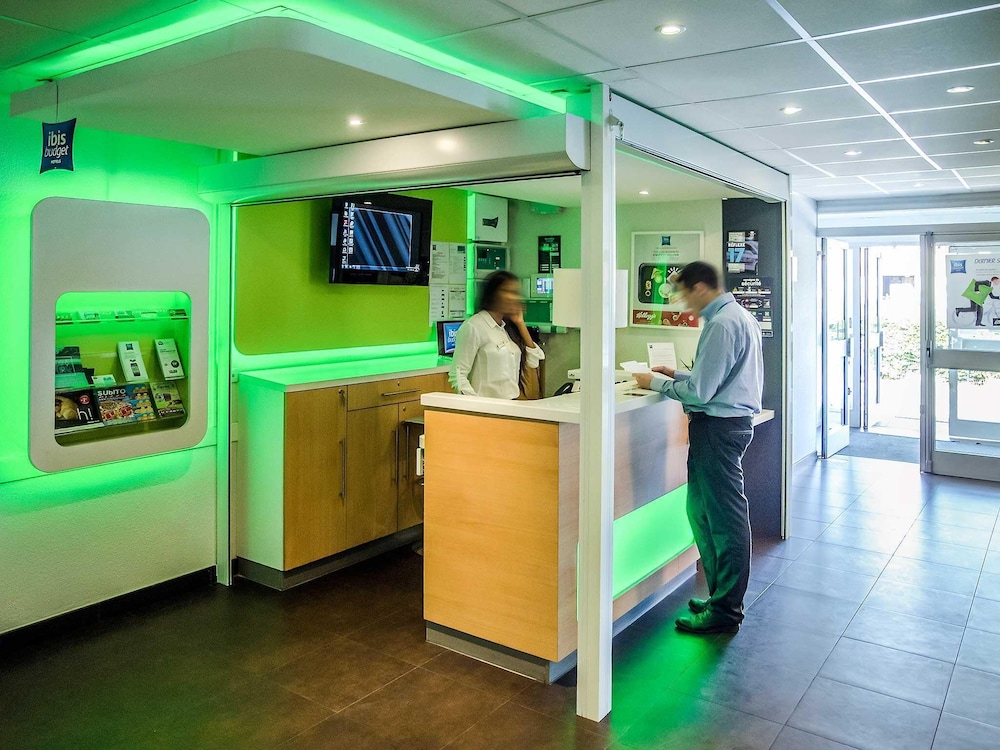 

Torino - Roissy-en-France - ibis budget Aeroport Le Bourget Garonor