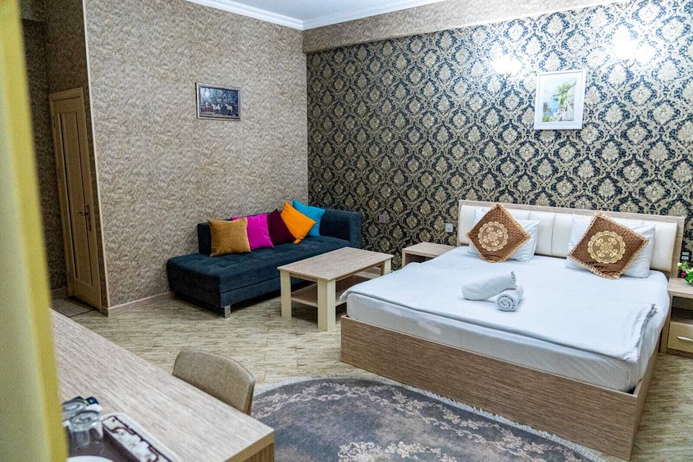 

Milano - Baku - Sebail inn hotel Baku Badamdar