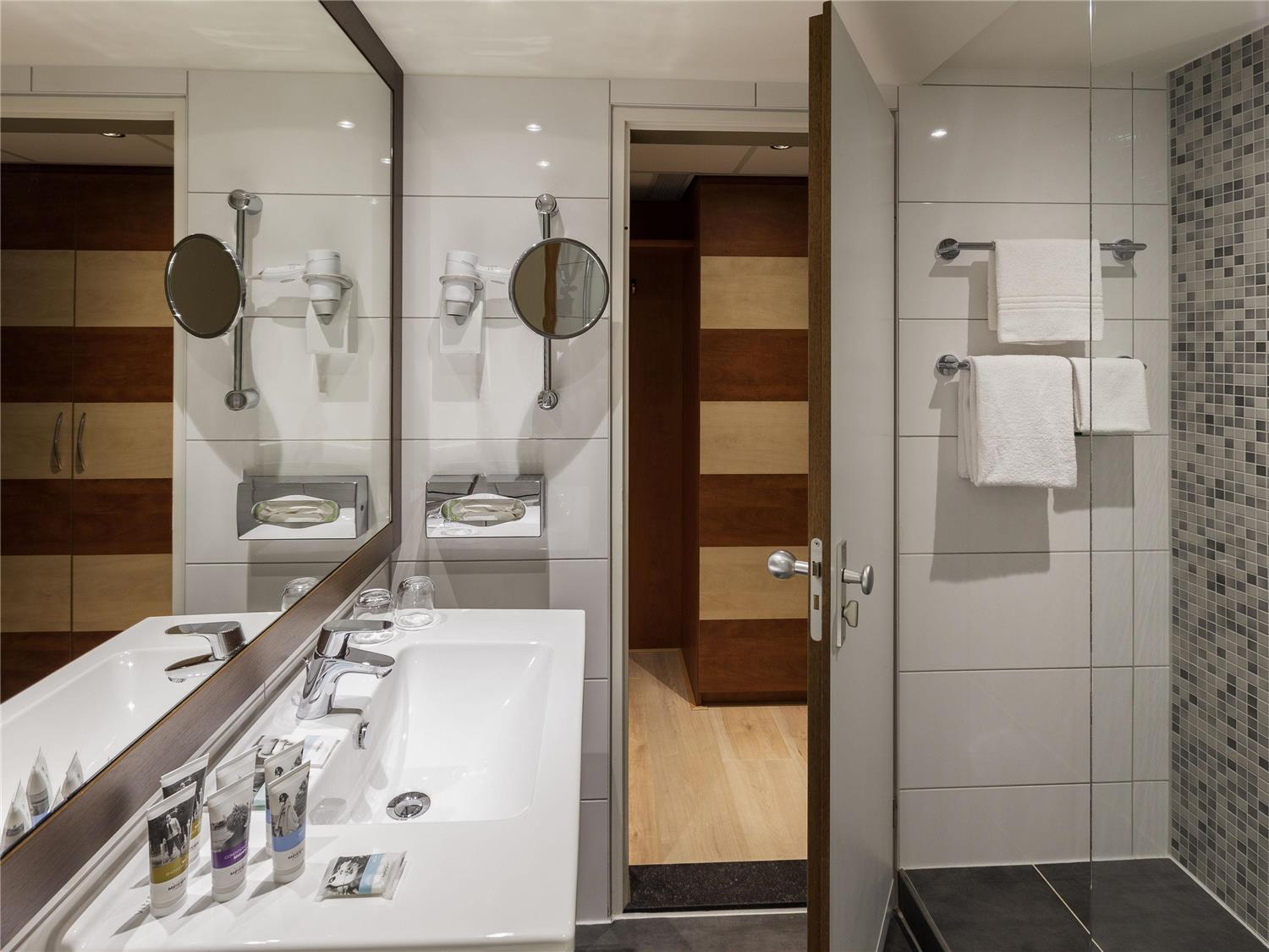 Bologna - Amsterdam - Mercure Hotel Amsterdam West