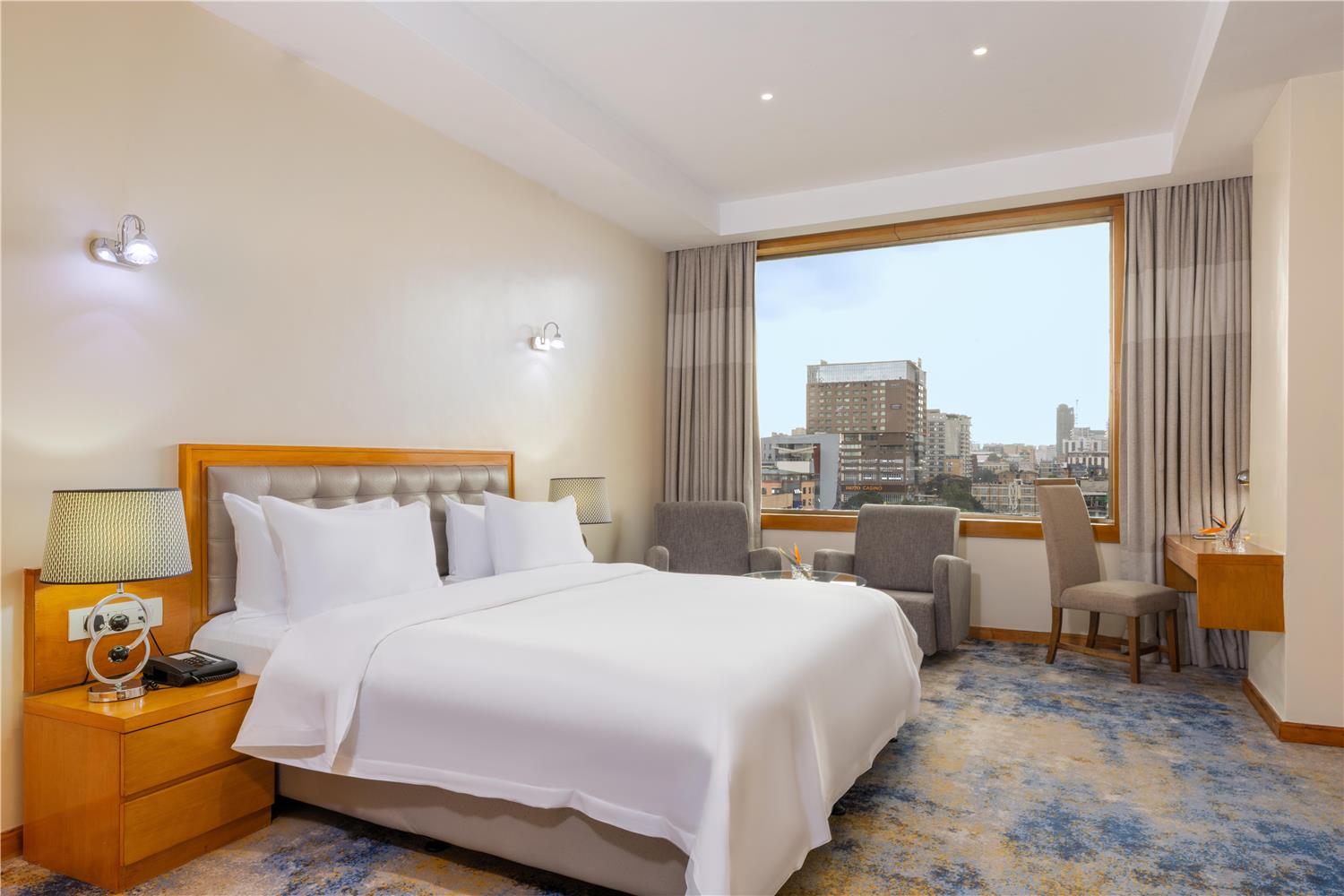 Suite, junior, vistas a la ciudad