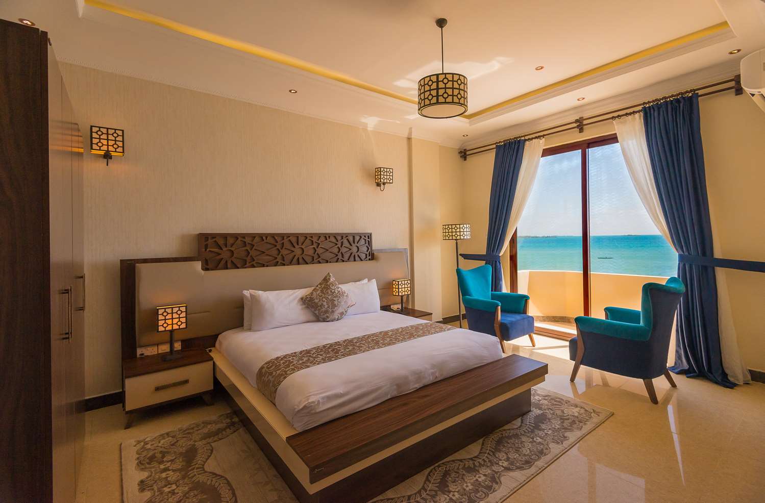 

Bari - Zanzibar Town - Golden Tulip Zanzibar Resort