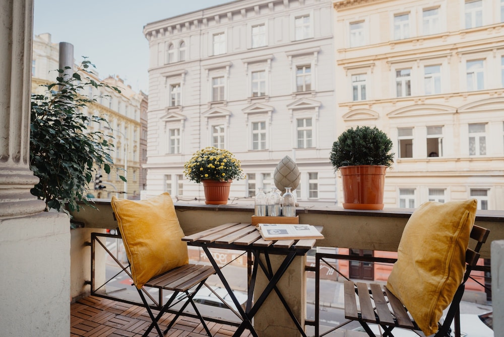 Hotel Praga 1885 by Wagnerstays