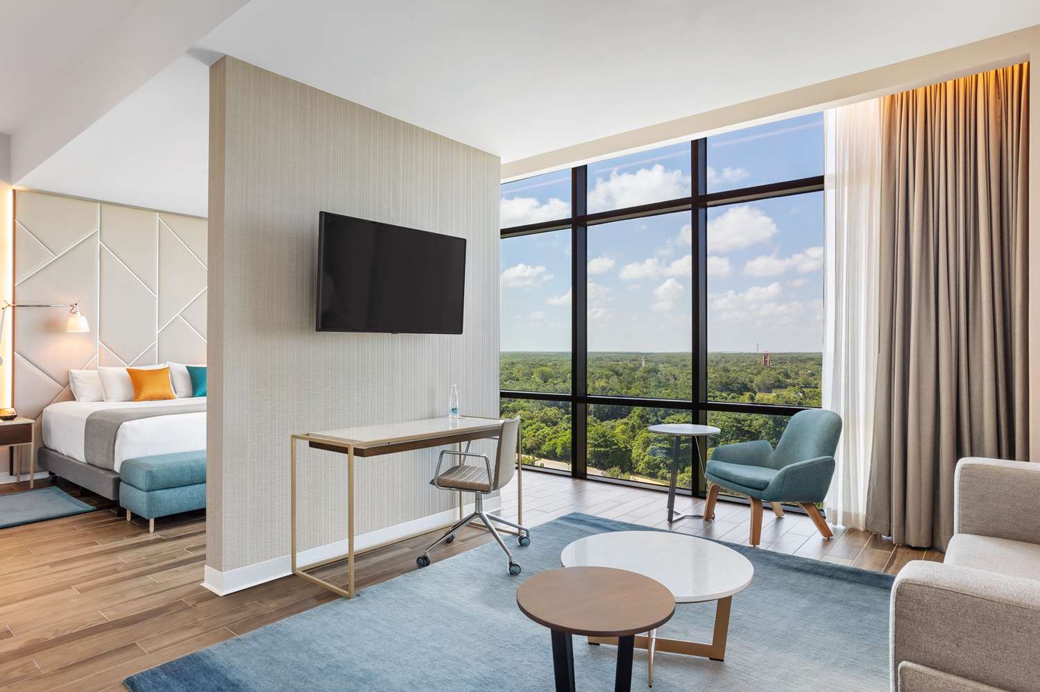 Junior suite with extra bed child (3 adults + 1 child)