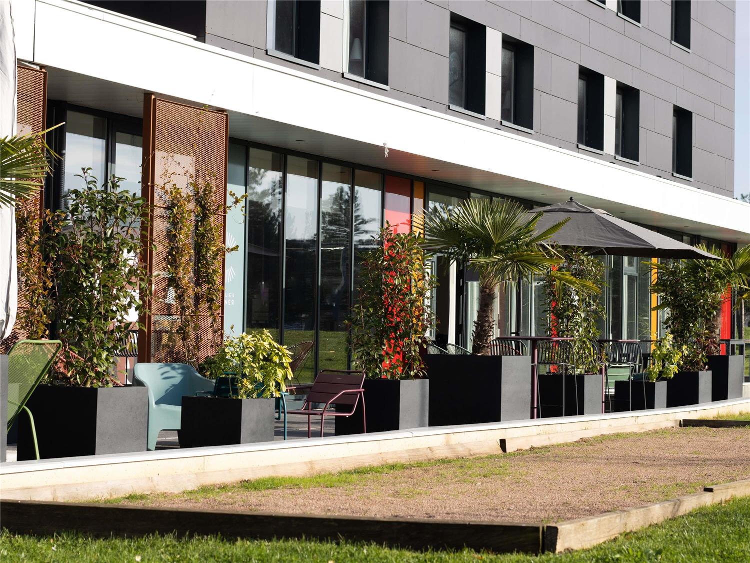 

Palermo - Paris Charles de Gaulle - ibis Gonesse Le Bourget