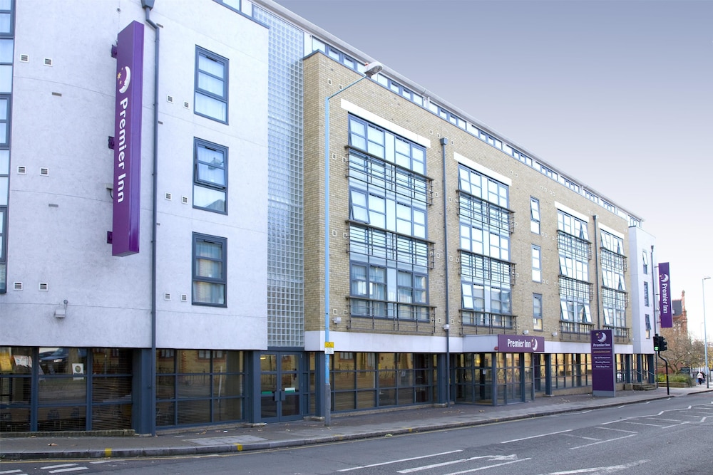 

Catania - Londra - Premier Inn London Kew Bridge