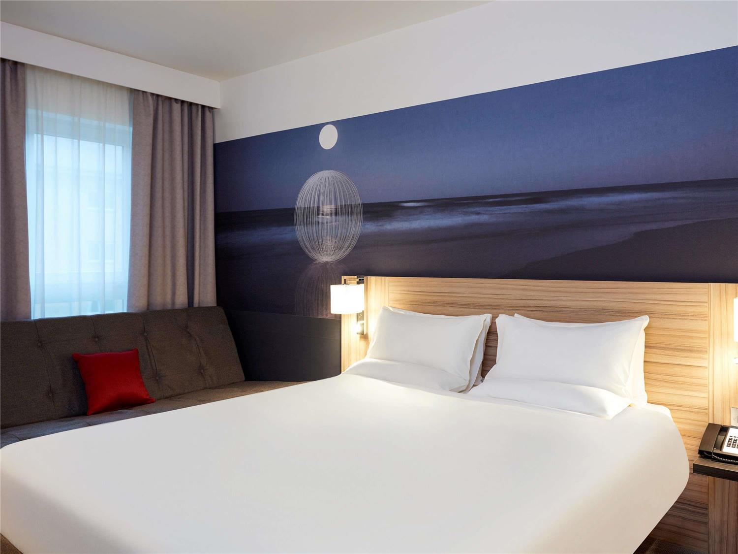 

Pisa - Stansted - Novotel London Stansted Airport