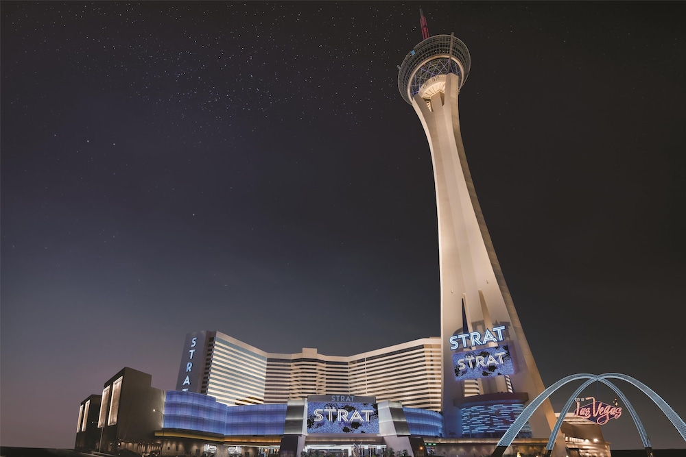 

Catania - Las Vegas (NV) - The STRAT Hotel, Casino & Tower