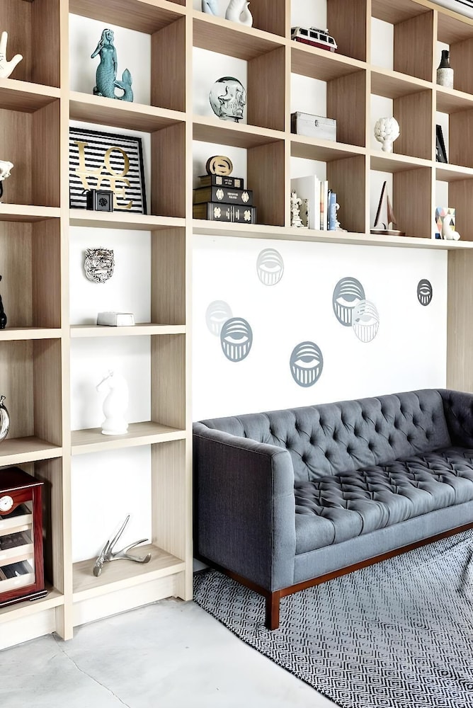 

Brindisi - Miami, Florida - The Meridian Miami Beach by Kasa Living