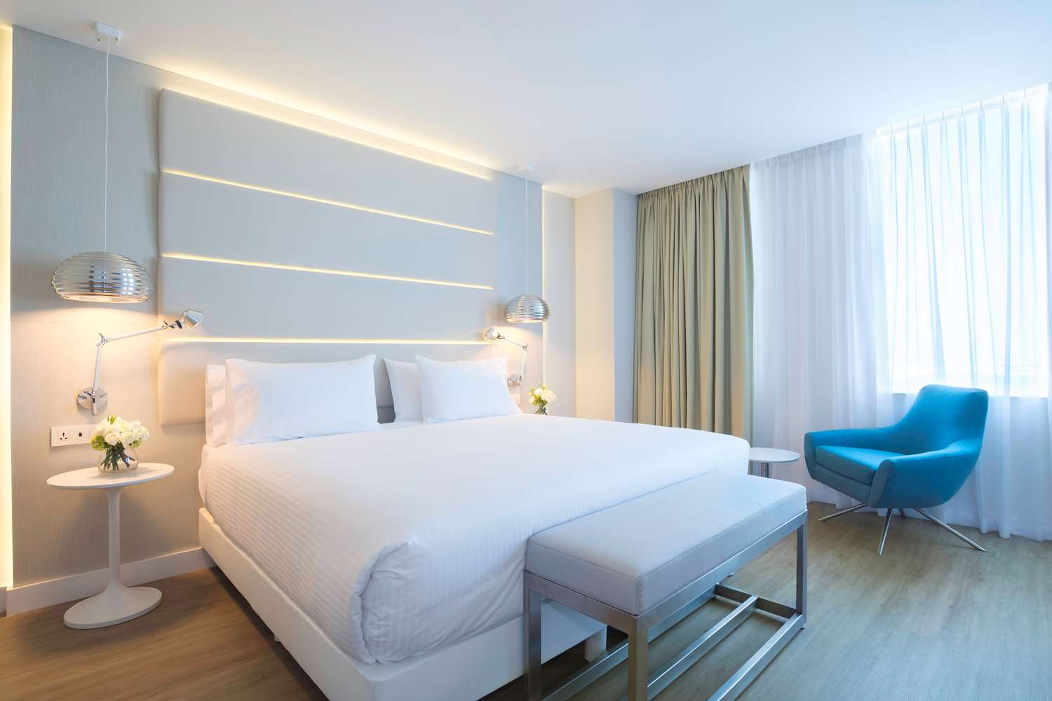Junior suite with extra bed adult