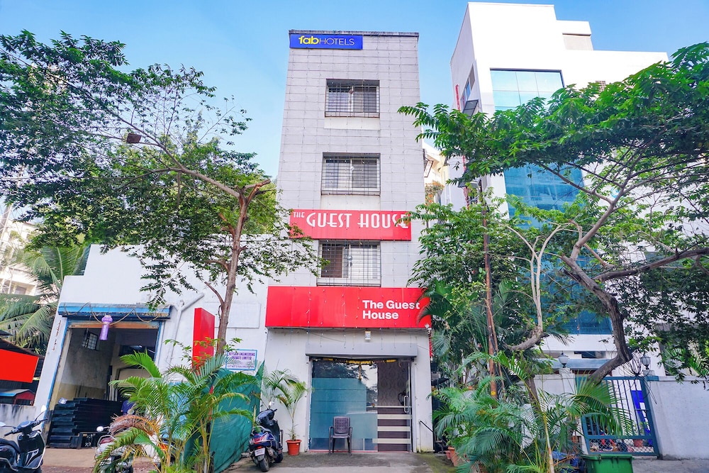 

Milano - Pune - Via The Guest House