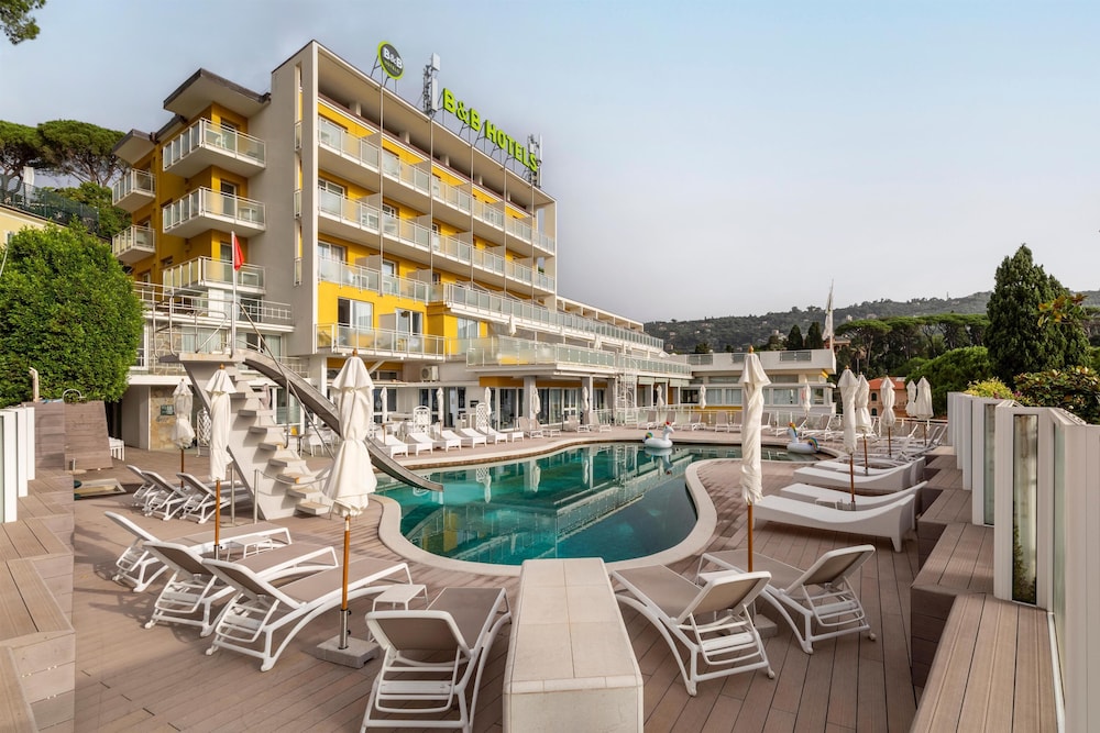 

Roma - Liguria, Mare Italia - B&B Hotels Park Hotel Suisse Santa Margherita Ligure