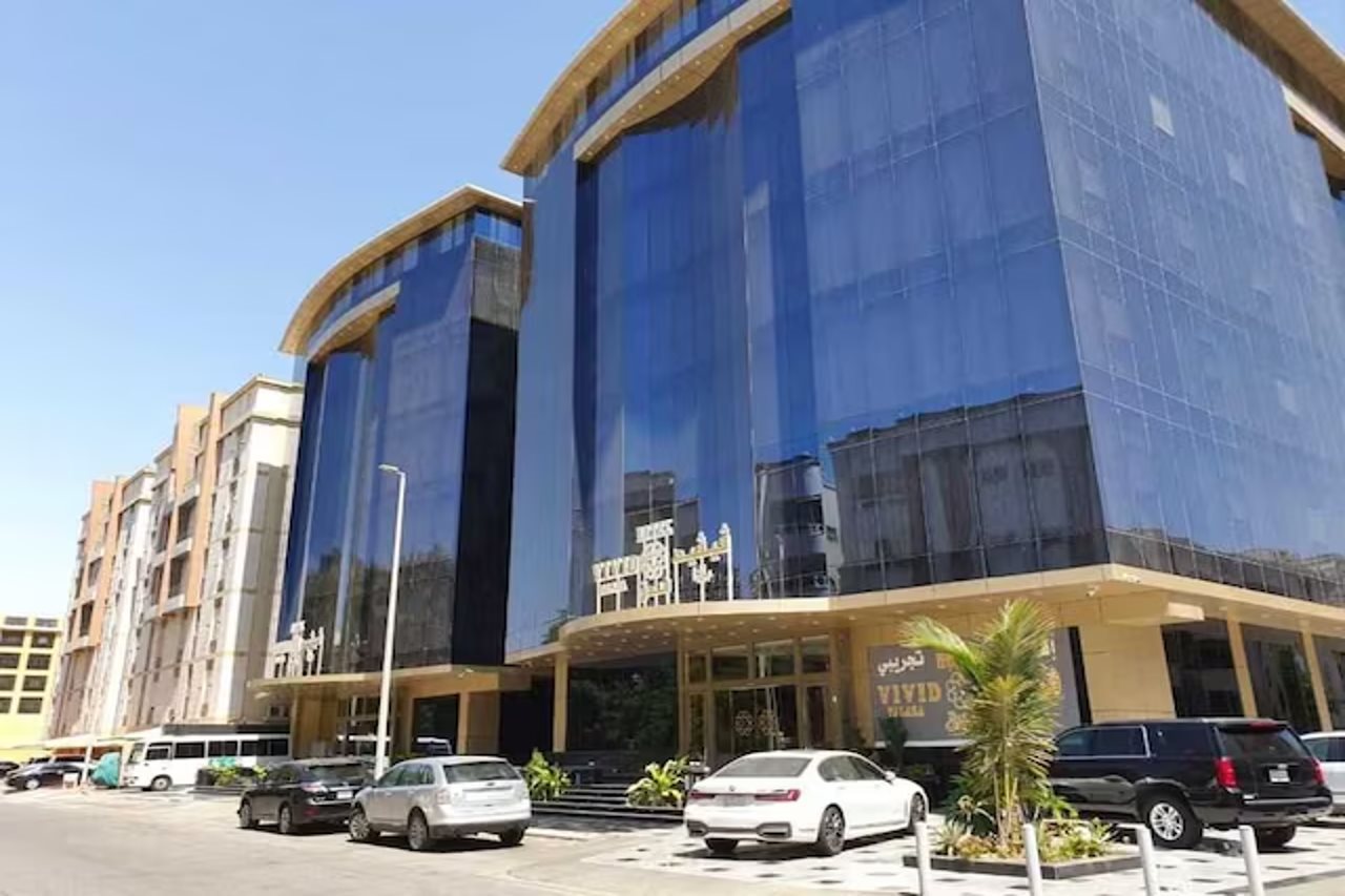

Milano - Jeddah - Sunday Red Sea Fountain Alhamra Formerly Vivid Plaza Hotel