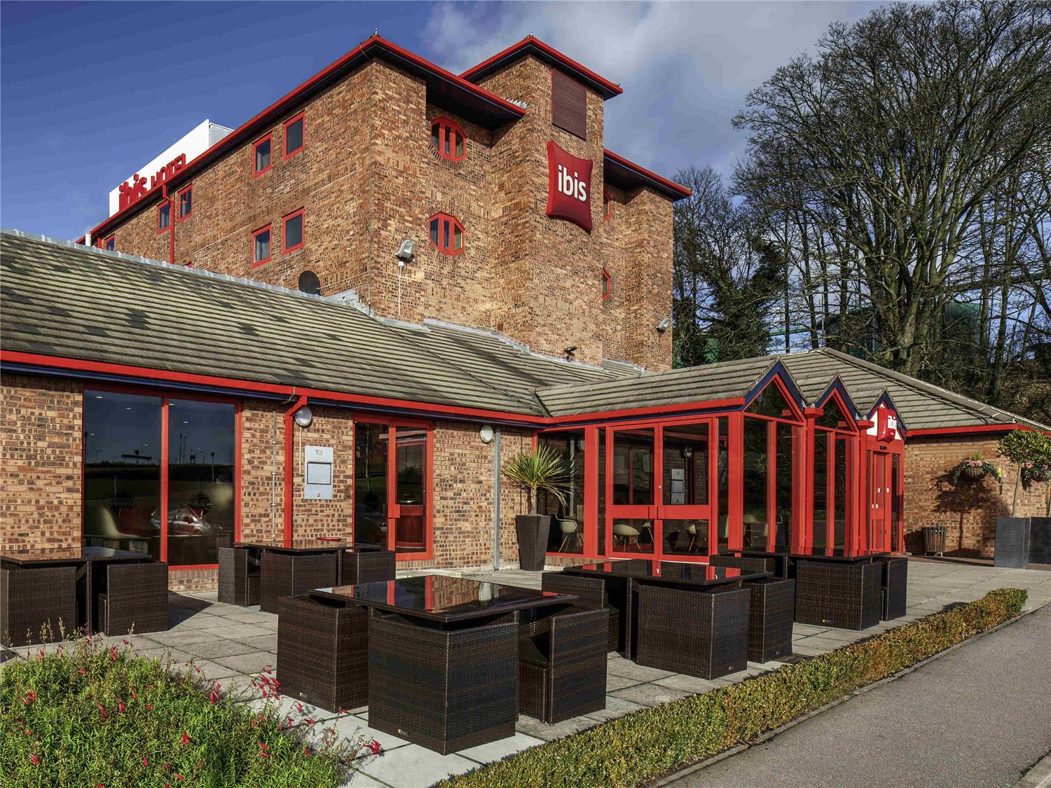 

Roma - Luton - Ibis London Luton Airport