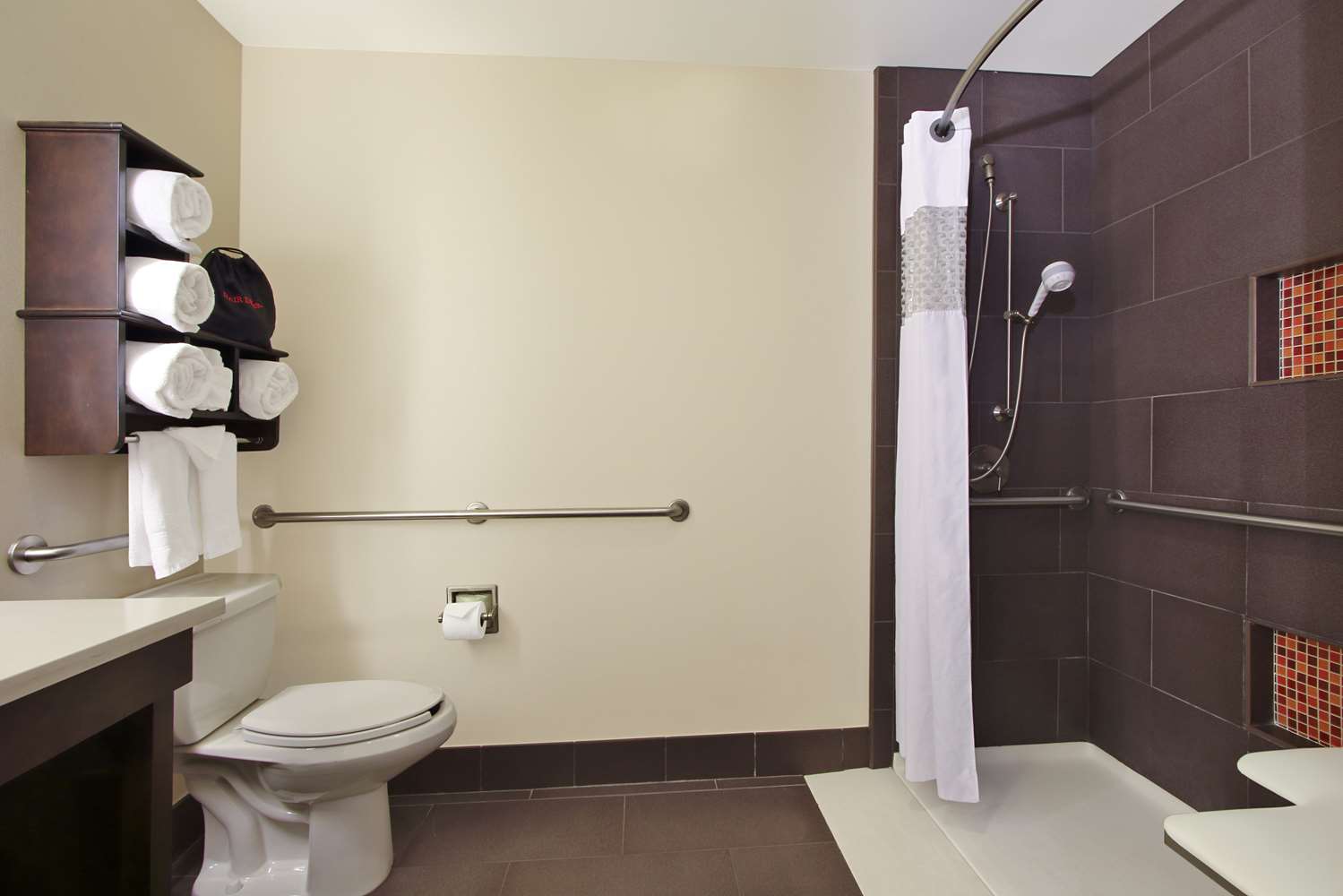Camera doppia, accessibile