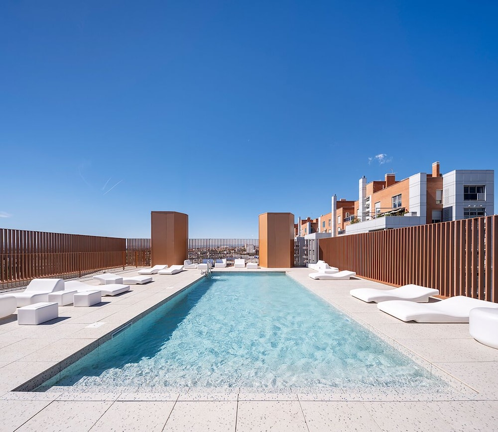 Valencia Tower