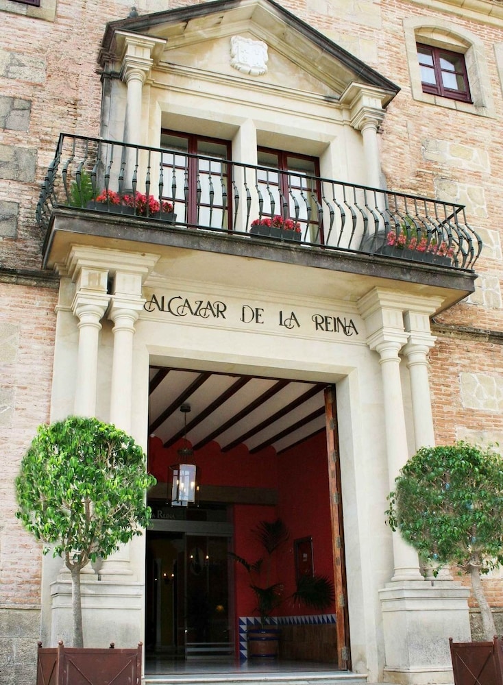 Carmona, Sevilla - Hotel Alcázar de la Reina