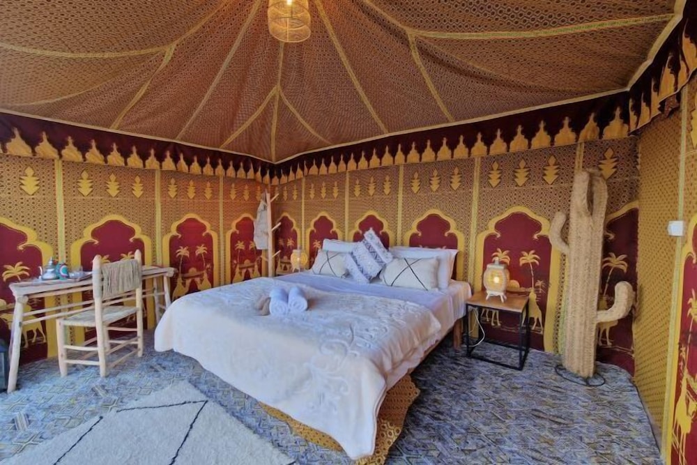 Milano - Oumnass - Nkhila Lodge