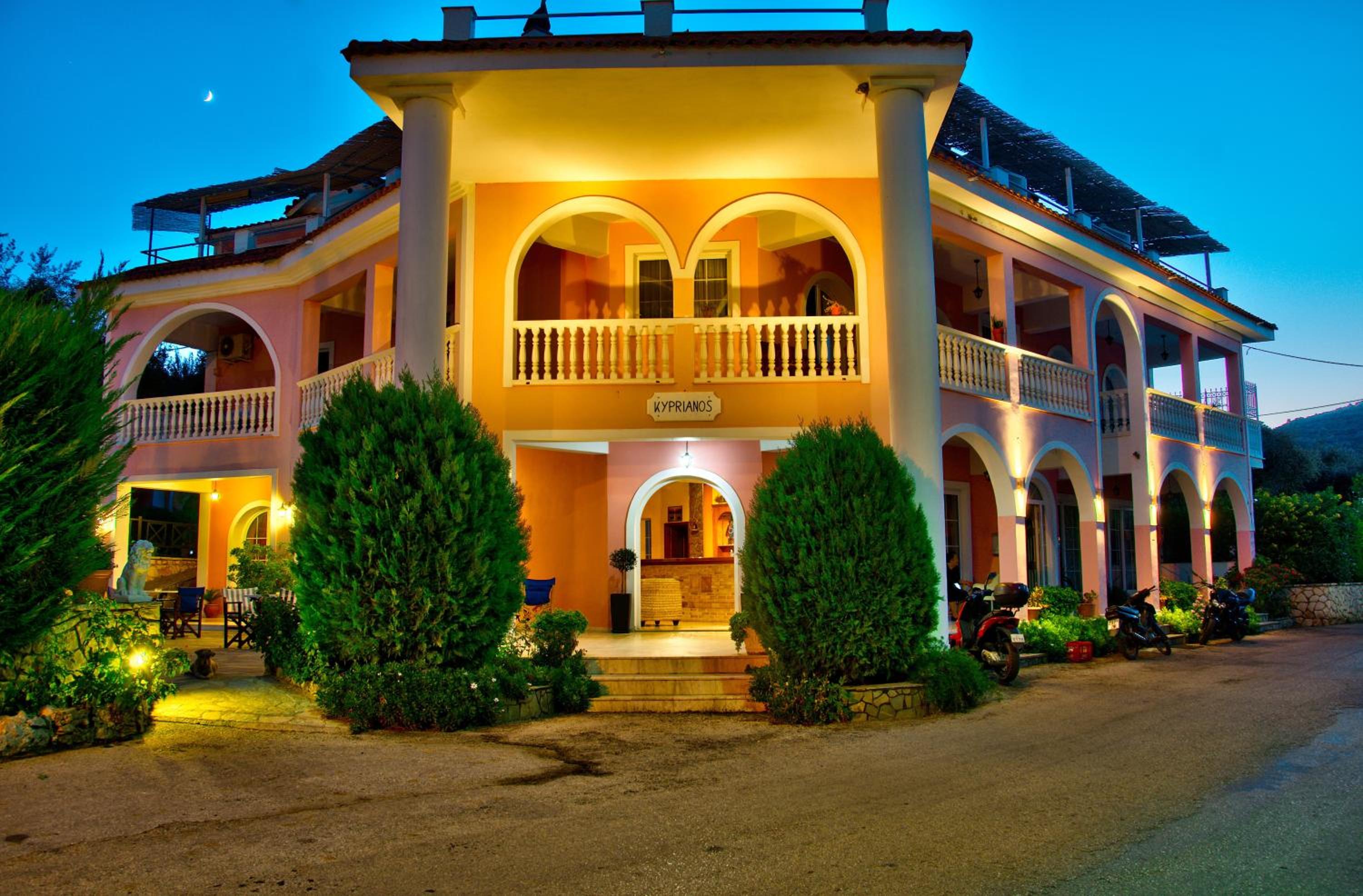 Catania - Laganas - Kyprianos