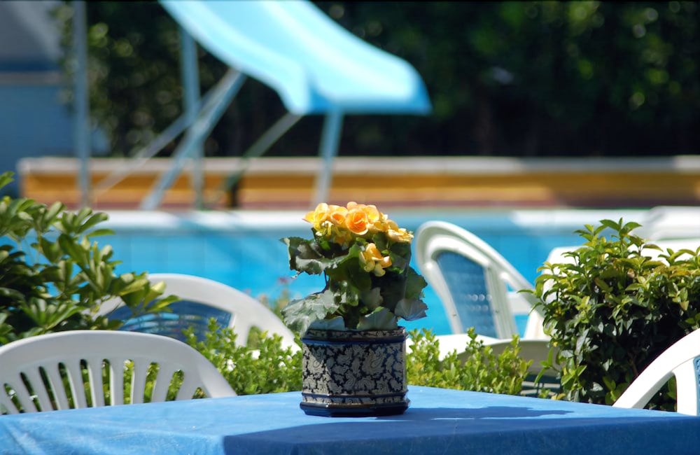 Milano - Alba Adriatica - Hotel Tassoni Maison