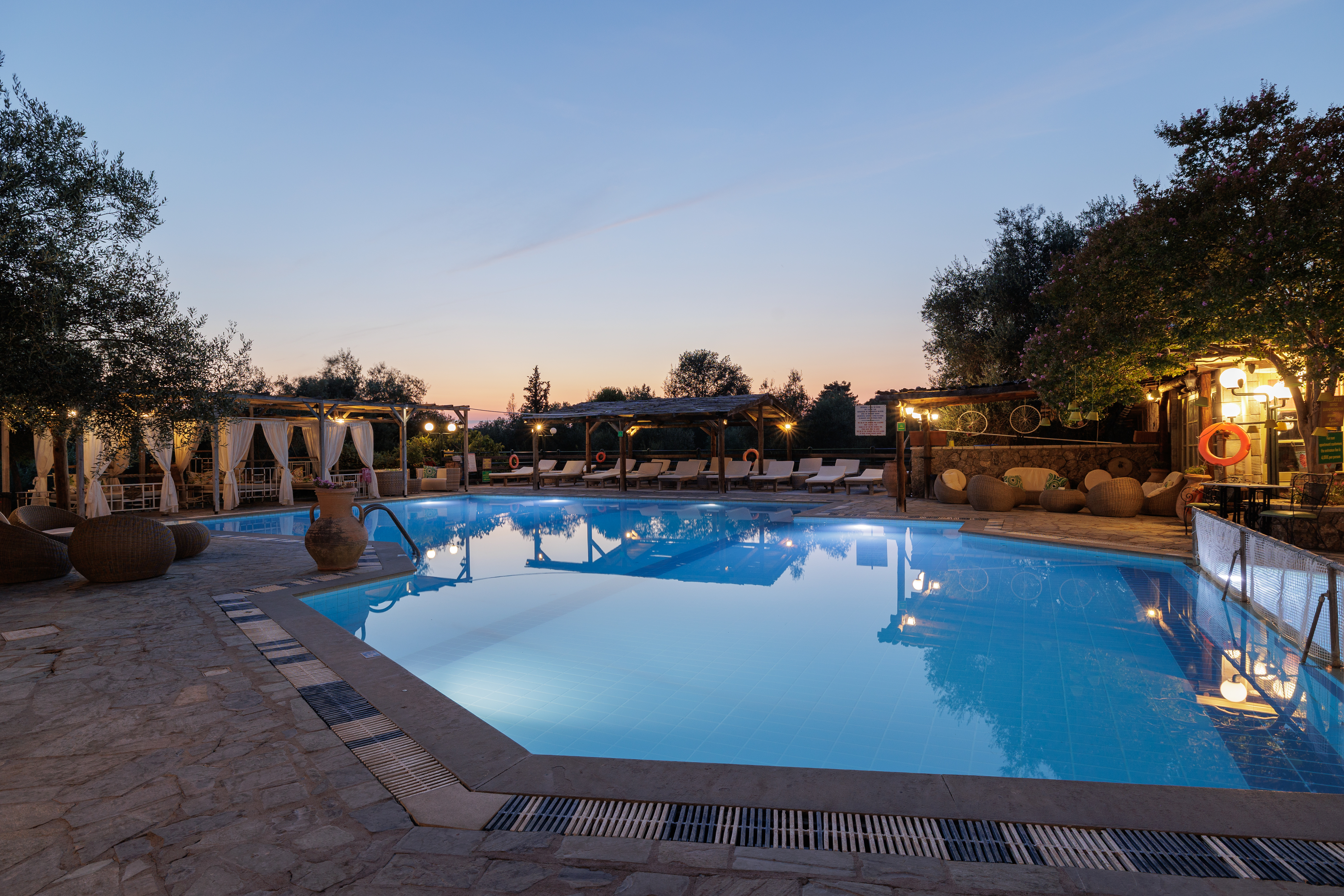 Bari - Agios Ioannis (Corfu) - Spiti Nikos