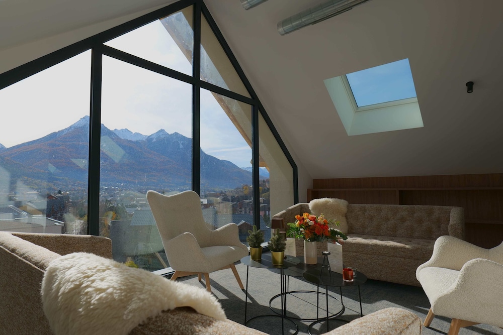 Garrigae Caserne de Briançon & SPA Cinq Mondes