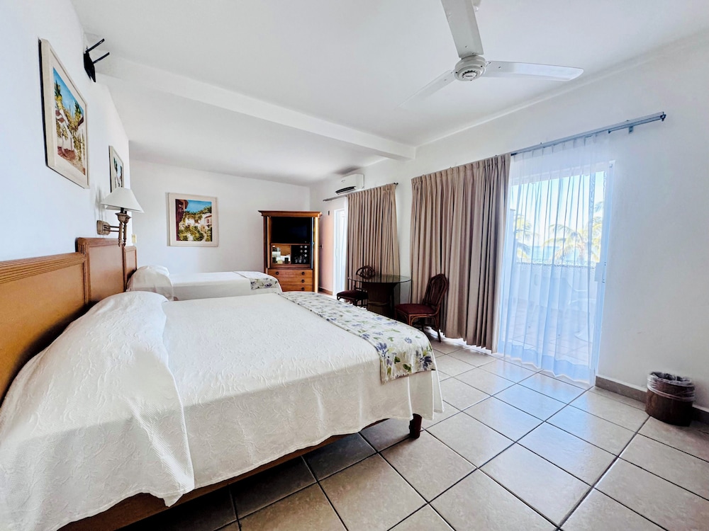 Tropicana Hotel Puerto Vallarta
