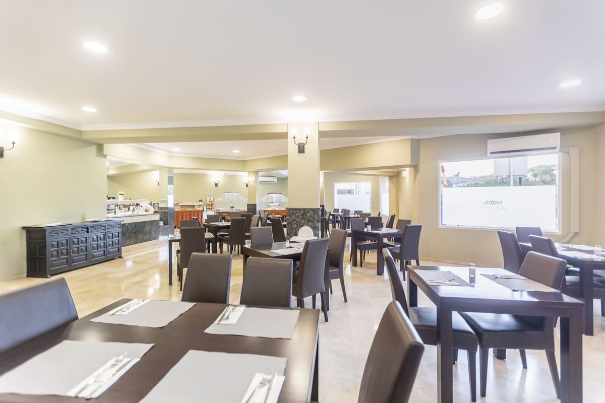 Bologna - Fuengirola - Moon Dreams Fuengirola