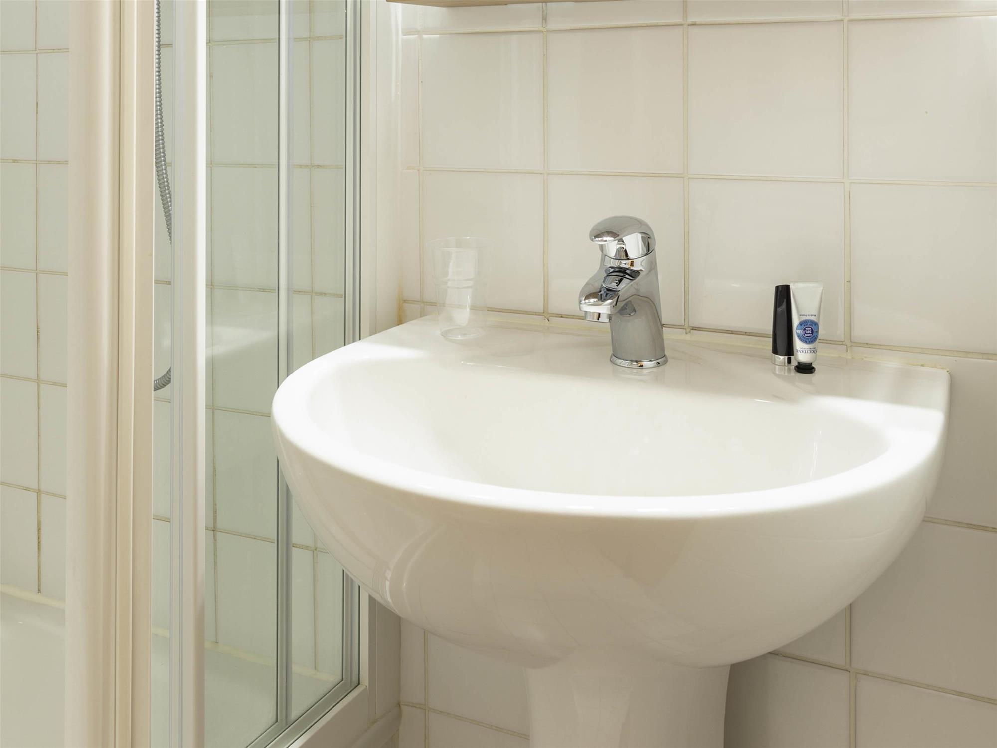 Ancona - Parigi - Aparthotel Adagio Access La Défense - Place Charras