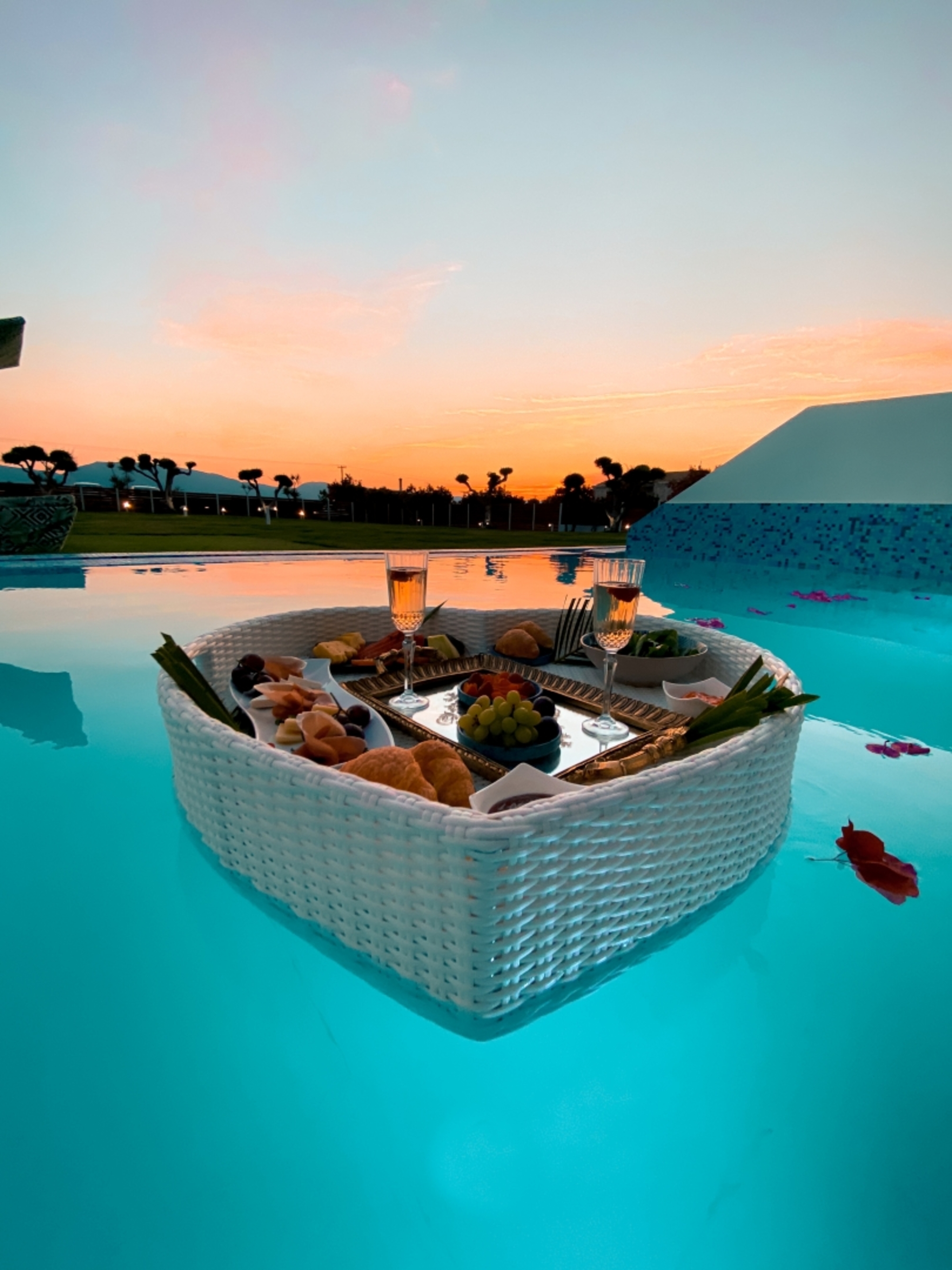 Master suite with private pool