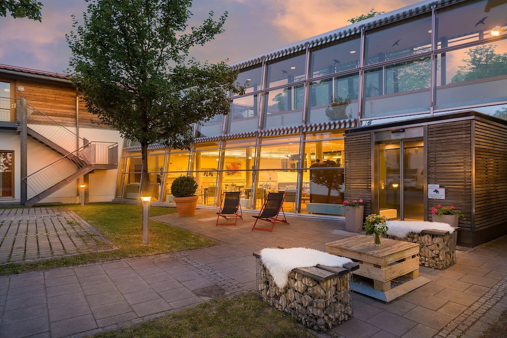 Ancona - Monaco di Baviera - Garner Hotel Munich - Messe by IHG