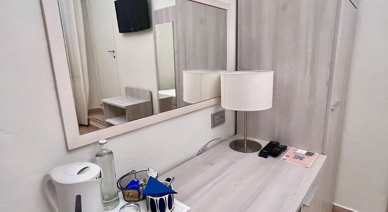 Milano - Volterra - Albergo Africa