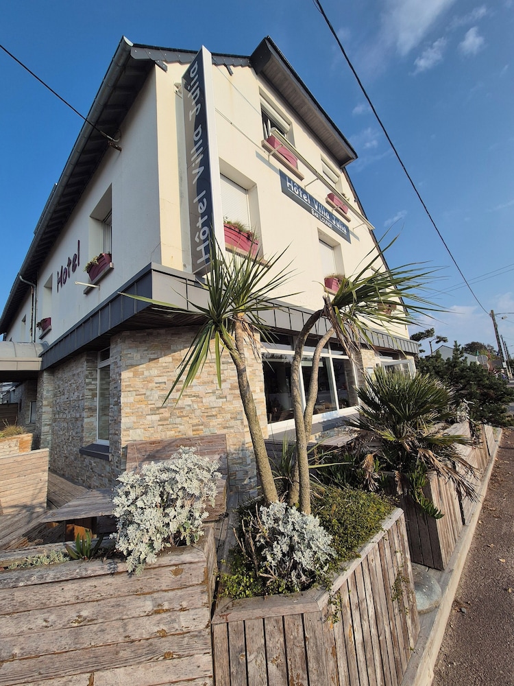 Cit'Hotel La Villa Julia