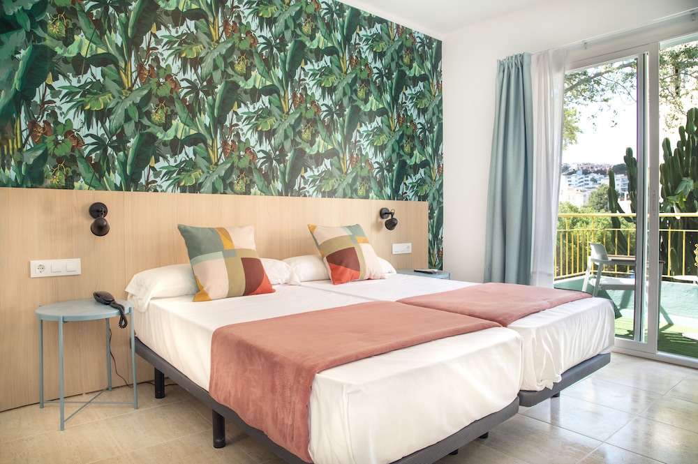 Firenze - Magaluf - 4U Miranda - Adults Only