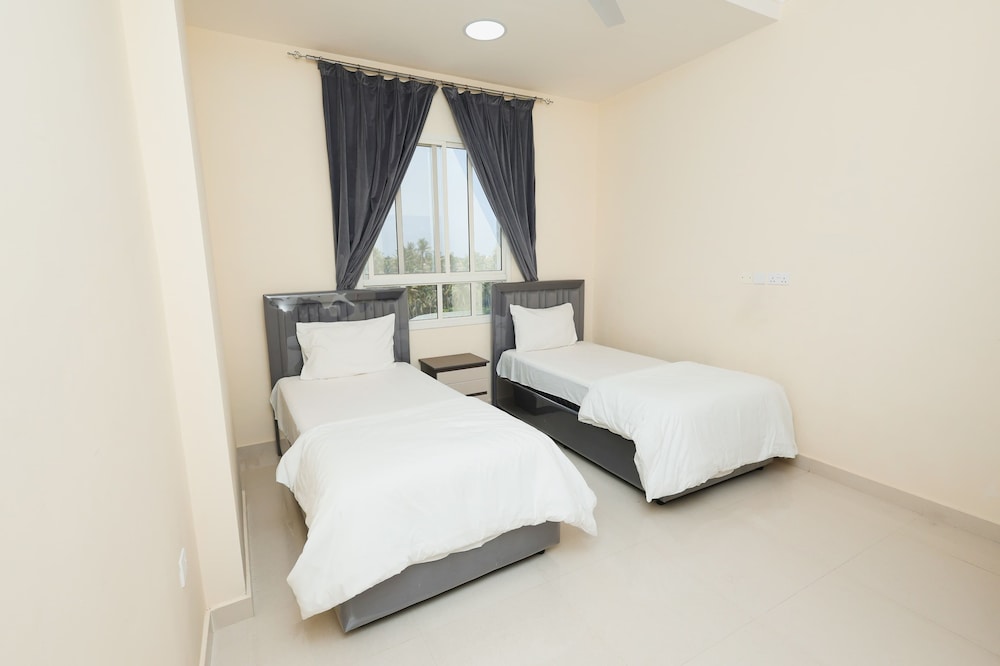 Napoli - Salalah - nsayem salalah dt