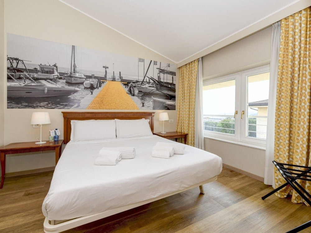 Bari - Garda - B&B Hotel Affi - Lago di Garda