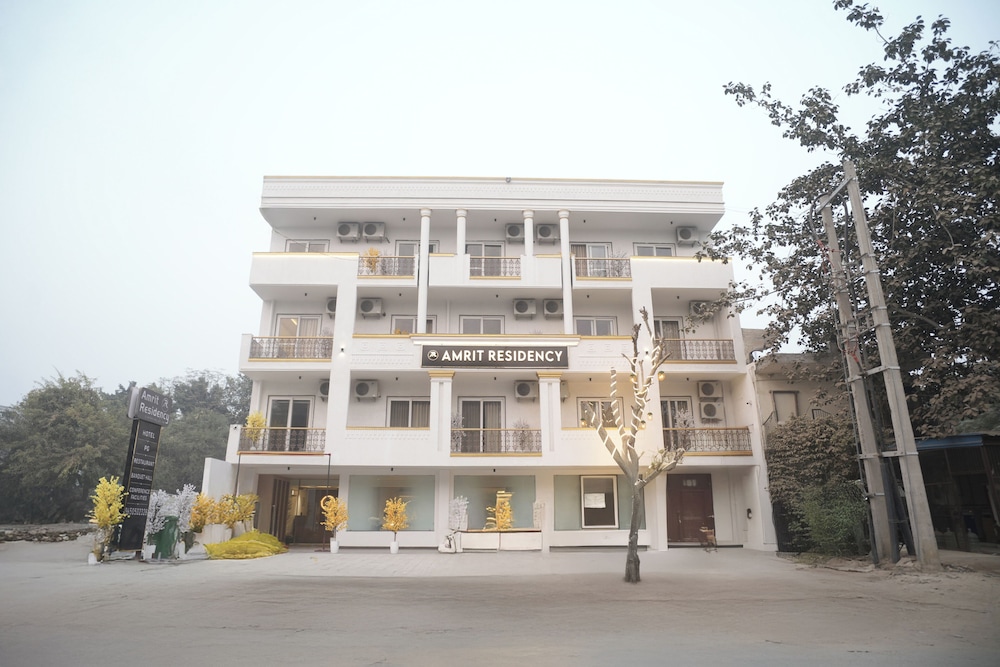 Gurgaon - Amrit Residency