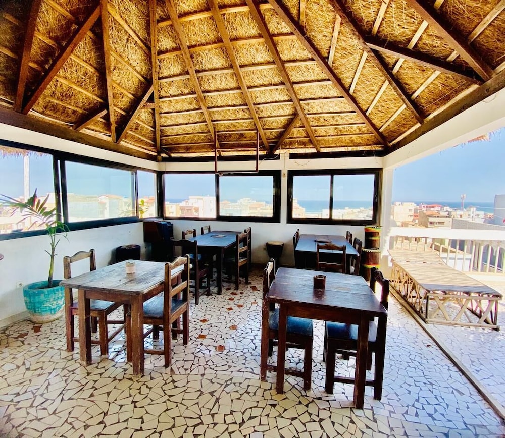 Milano - Dakar - Kakatar Family Residence , Yoff