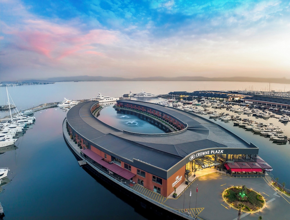 Crowne Plaza ISTANBUL TUZLA VIAPORT MARINA by IHG