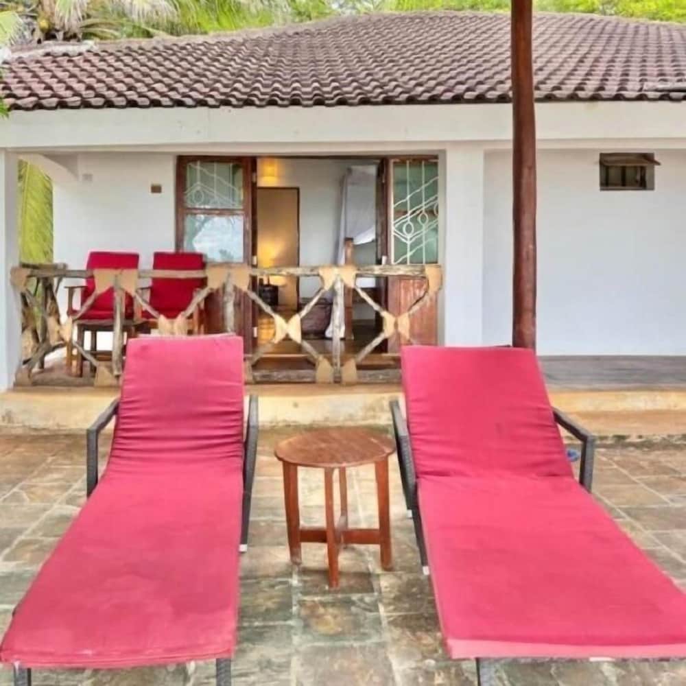 Bari - Matemwe - Pangachumvi Beach Resort