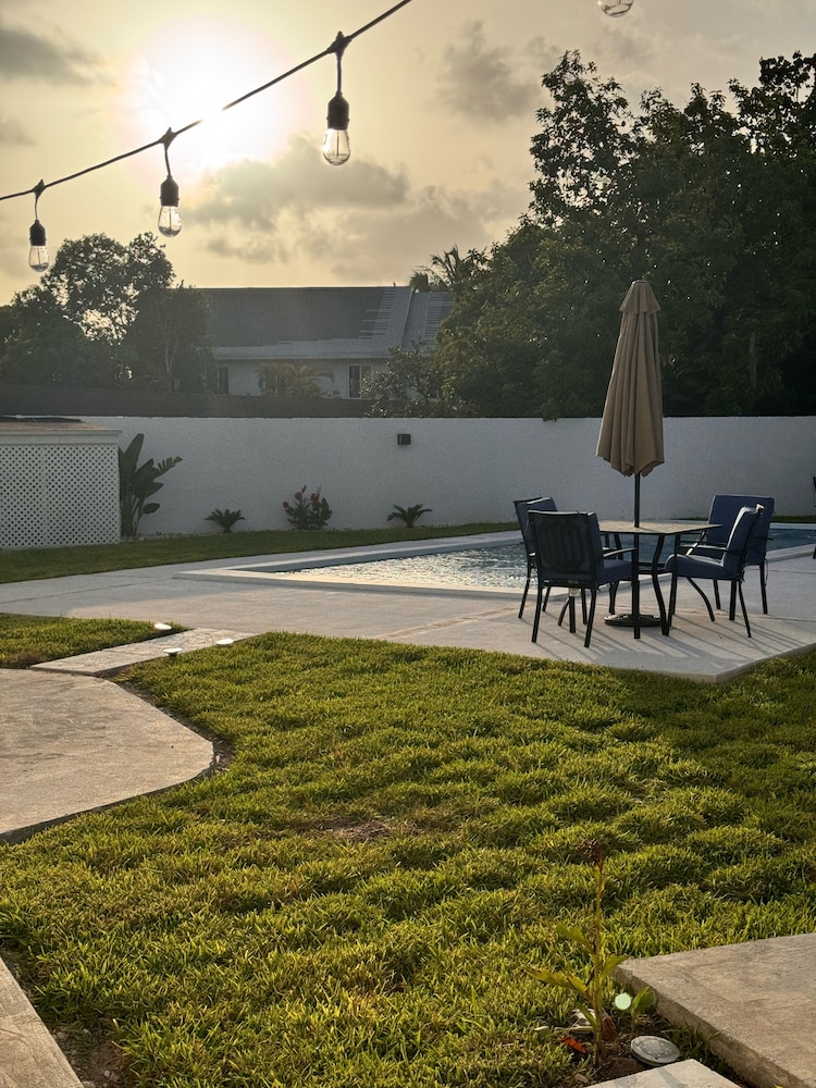 Bologna - Nassau (Bahamas), Caraibi - Bella Signature Suites