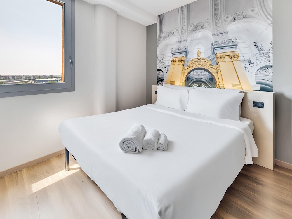 Milano - Torino - B&B HOTEL Torino Orbassano