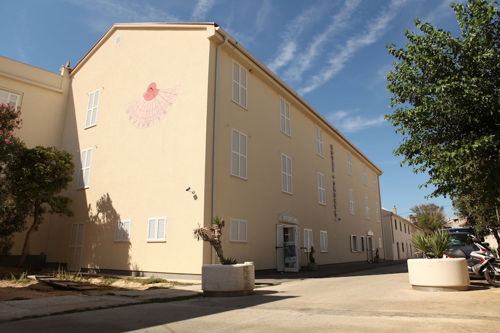 Milano - Costa di Zara, Croazia - Family Hotel Zanè