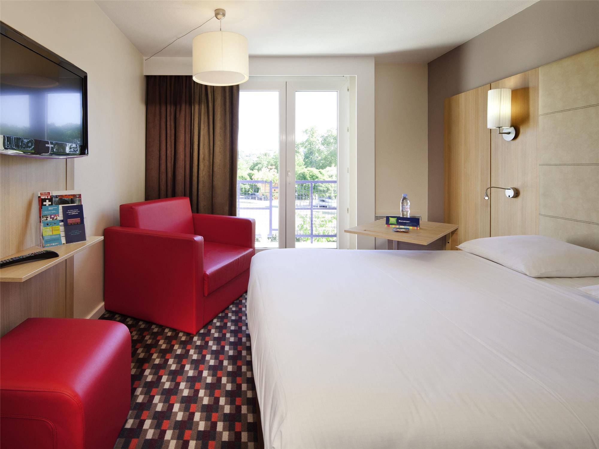 Milano - Chinon - ibis Styles Chinon
