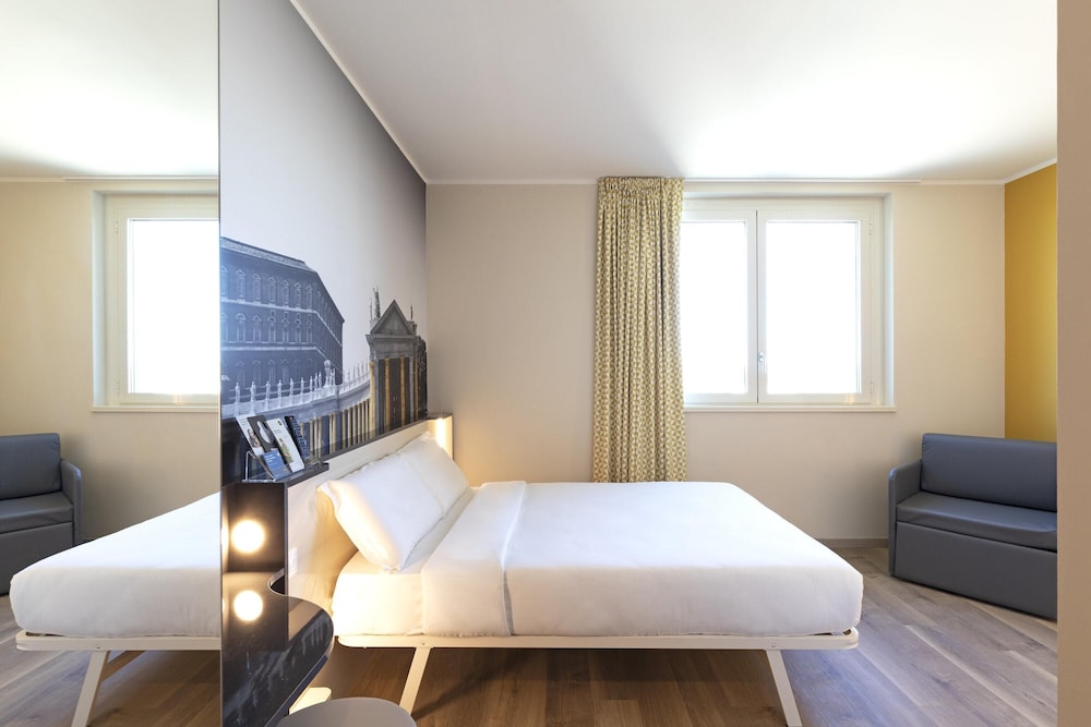 Stockholm - Fiumicino - B&B Hotel Roma Fiumicino Aeroporto Fiera 1
