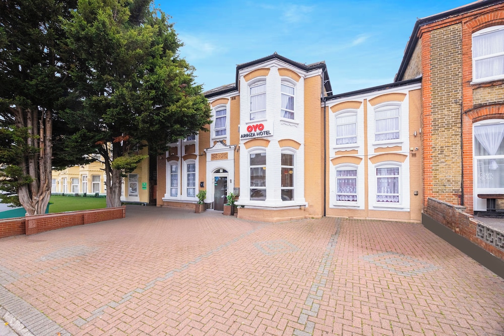 Genova - Londra - Arinza Hotel, London Ilford