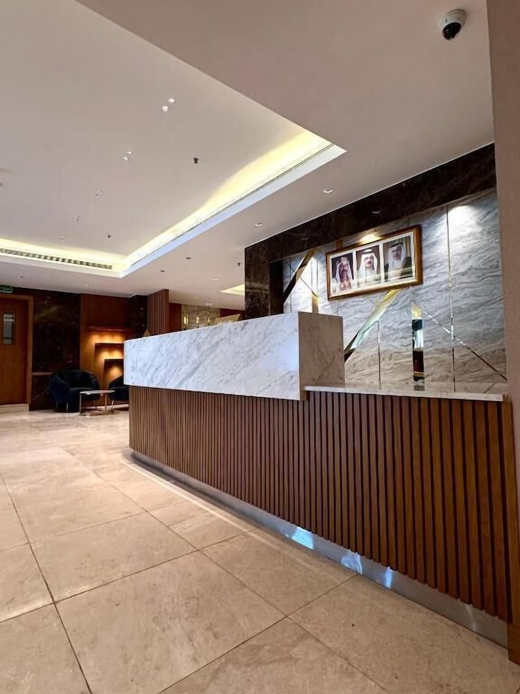 Milano - Manama - Mirador Hotel