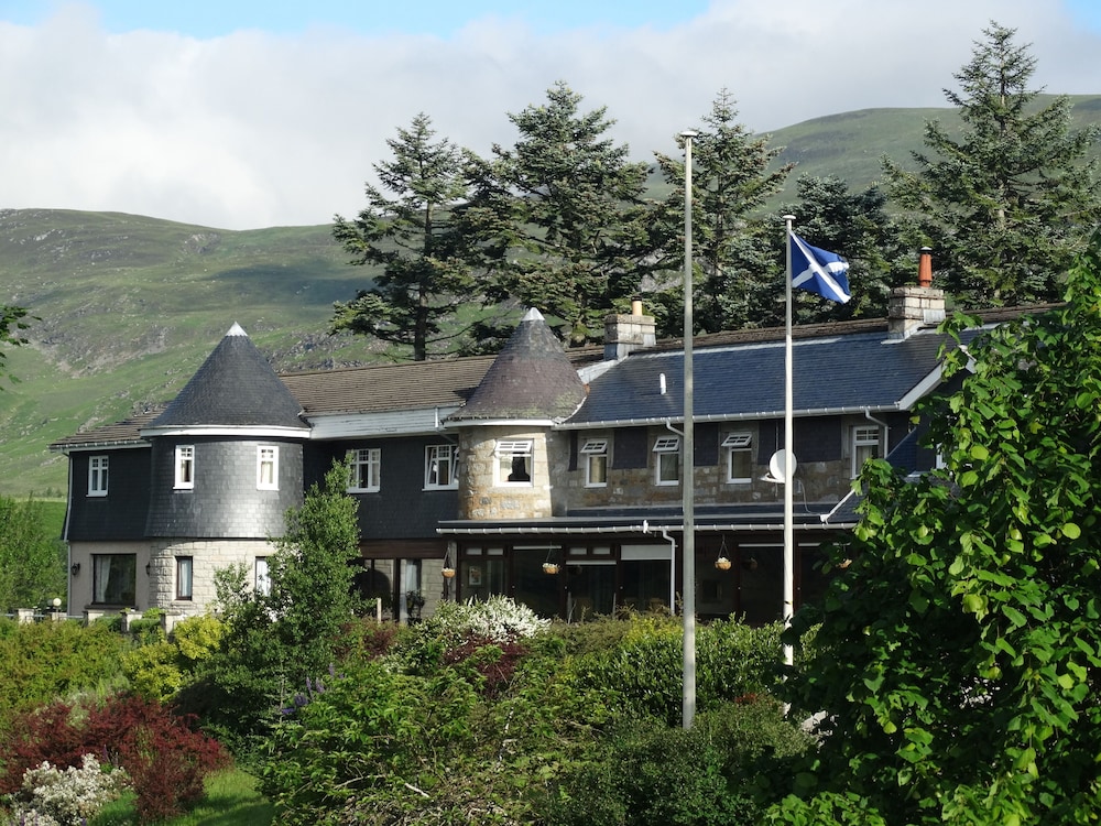 Newtonmore - Laggan Hotel