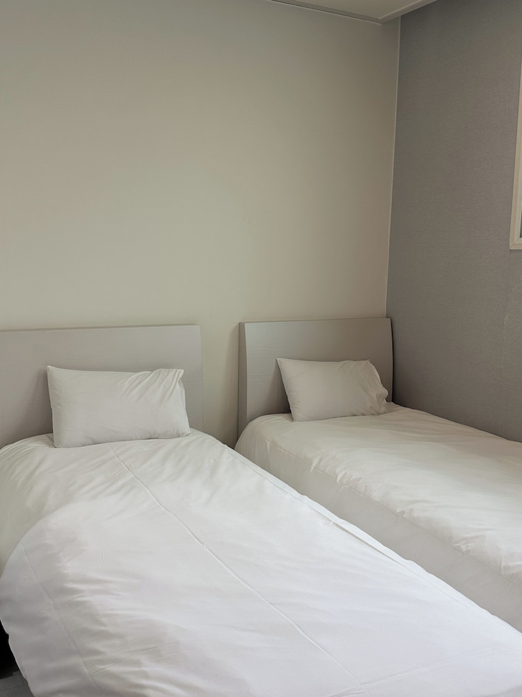 Three Seven Hotel Dongdaemun
