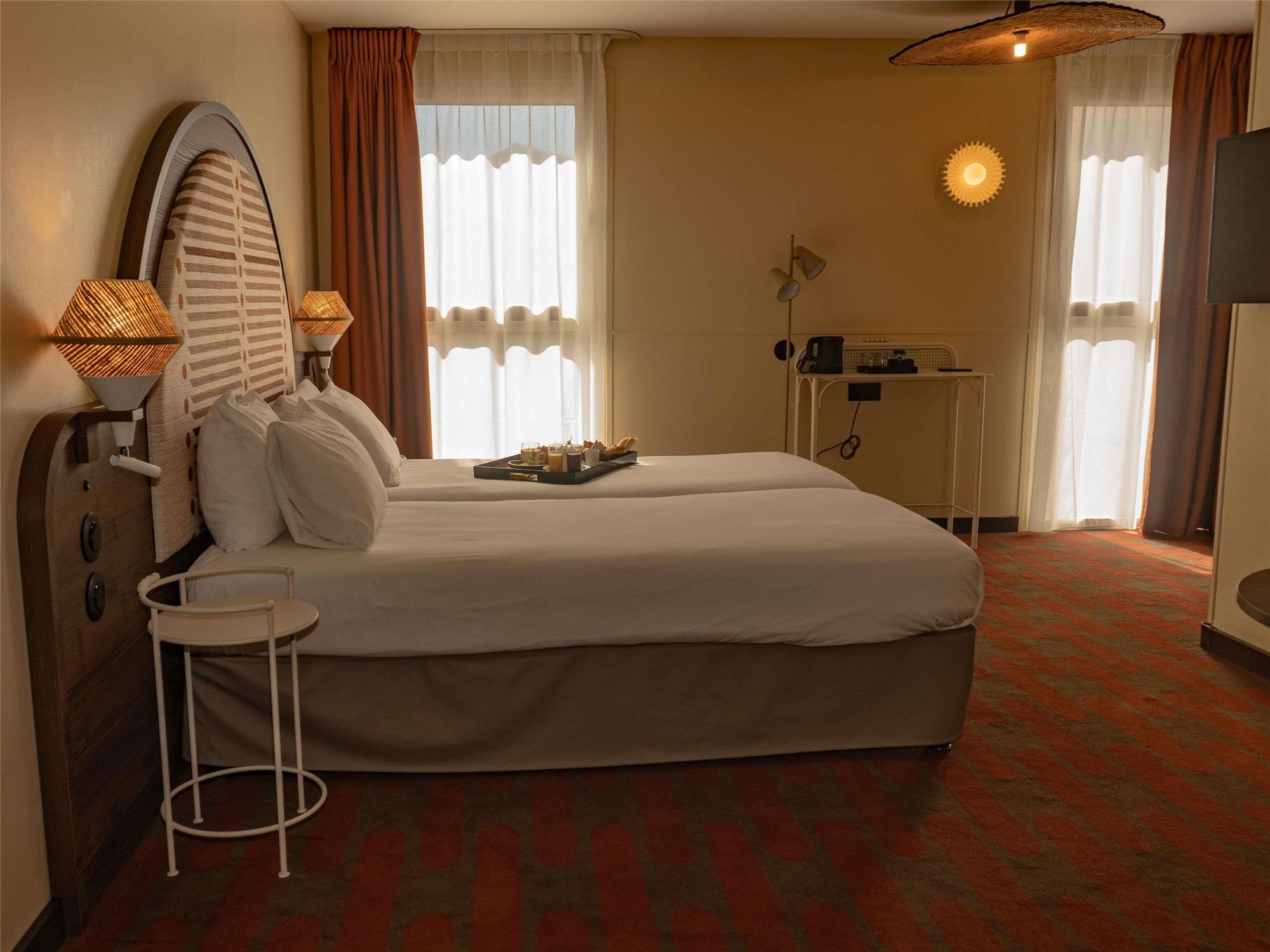 Chambre triple, classique