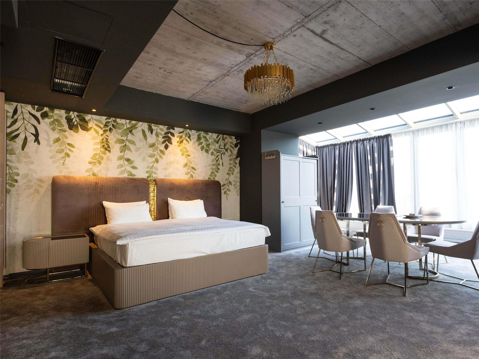 Executive suite